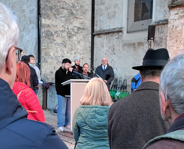 2025-11-15 Kindergrab Song